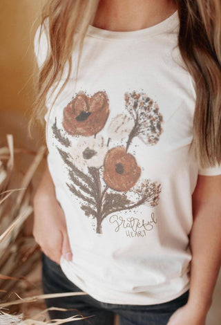 Grateful Heart Graphic Tee-Graphic Tees-Whitney | Chaudoin Creations-Summit Lane Boutique, Women's Apparel and Gifts located in Grand Rapids, MI