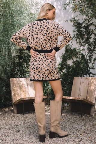 Leopard Sweater Knit Mini Skirt-Skirts-SKIES ARE BLUE-Summit Lane Boutique, Women's Apparel and Gifts located in Grand Rapids, MI