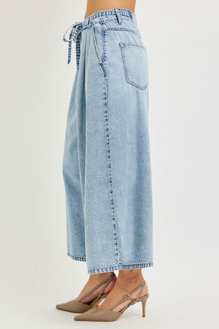 Spencer Cropped Wide Leg-Jeans-Risen-Summit Lane Boutique, Women's Apparel and Gifts located in Grand Rapids, MI
