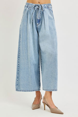 Spencer Cropped Wide Leg-Jeans-Risen-Summit Lane Boutique, Women's Apparel and Gifts located in Grand Rapids, MI
