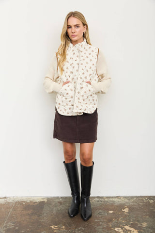 Maisie Floral Quilted Vest-Vest-Blu Pepper-Summit Lane Boutique, Women's Apparel and Gifts located in Grand Rapids, MI