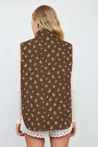 Maisie Floral Quilted Vest-Vest-Blu Pepper-Summit Lane Boutique, Women's Apparel and Gifts located in Grand Rapids, MI