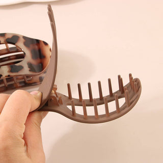 Oval Claw Clip-Hair Accessories-ACCITY-Summit Lane Boutique, Women's Apparel and Gifts located in Grand Rapids, MI