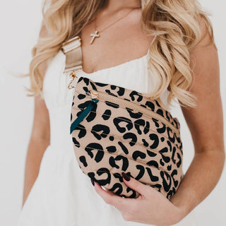 Jolie Puffer Belt Bag-Handbags-Pretty Simple-Summit Lane Boutique, Women's Apparel and Gifts located in Grand Rapids, MI